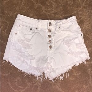 American eagle ripped white shorts